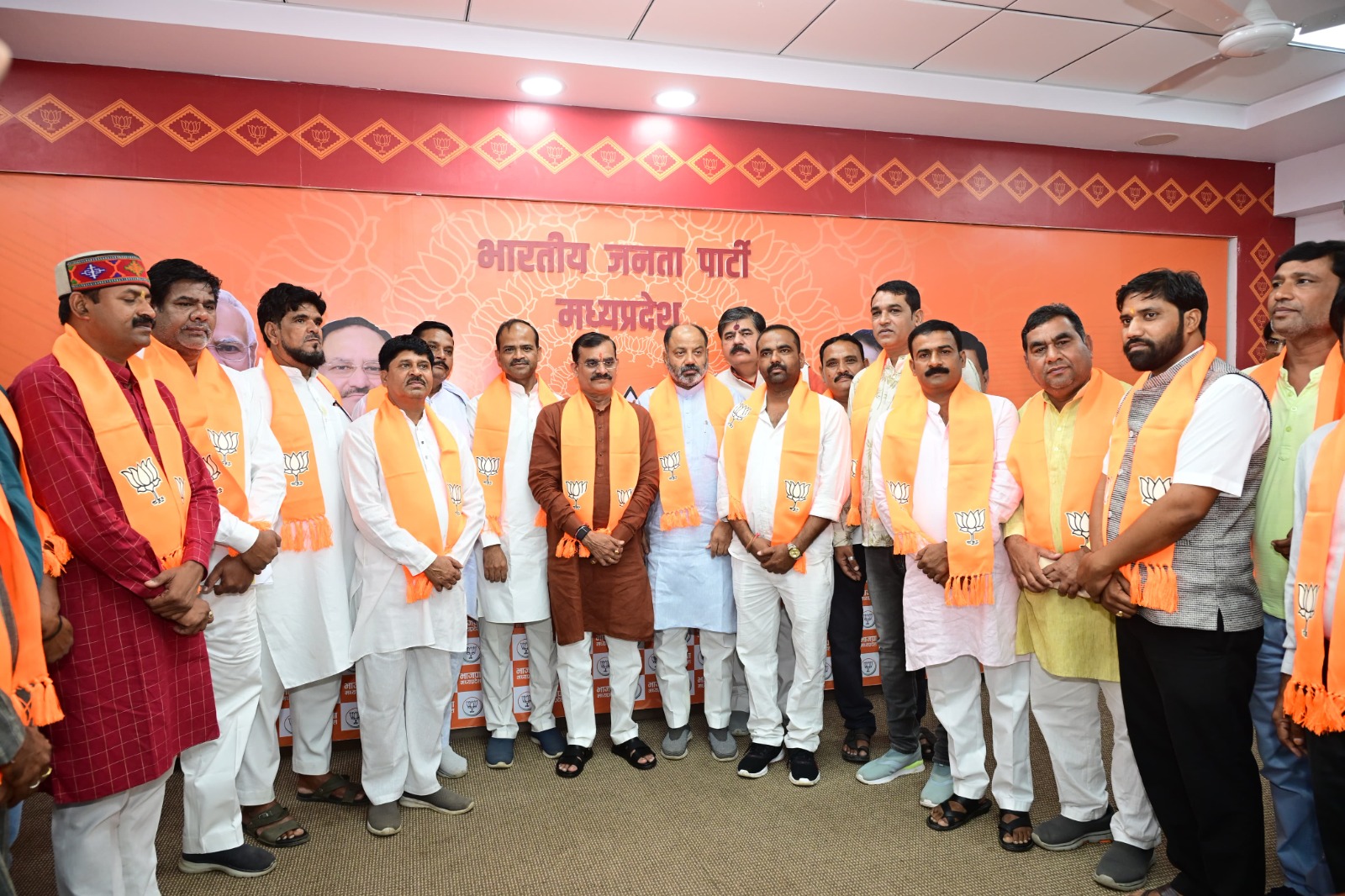 bhopal, 6 Congress councilors ,Tikamgarh 