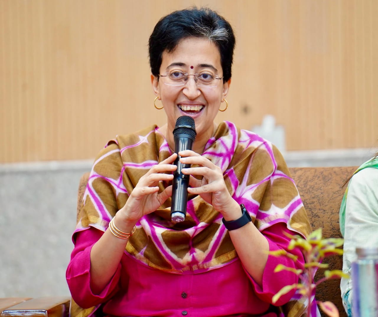 new delhi,Atishi , command of Delhi