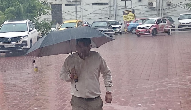 bhopal, Chance , heavy rain 