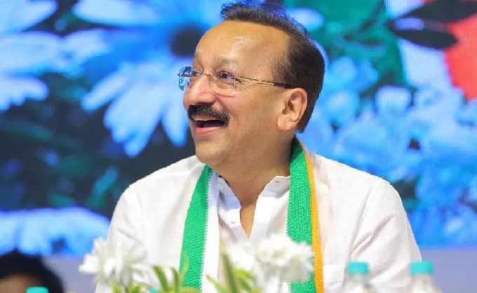 mumbai,   murder of Baba Siddiqui,  opposition raised questions  