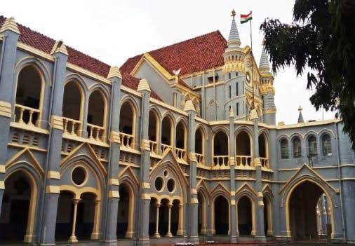 bhopal, High Court ,lifts ban  