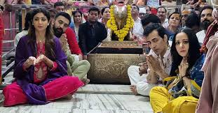 ujjain, Film actress Shilpa Shetty , reached Ujjain