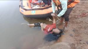 singroli,   13-year-old girl , river was found