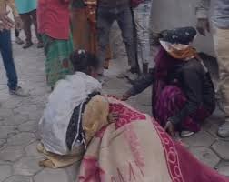 indore,  female laborer died , under-construction building