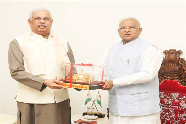 bhopal, Bihar Governor Arlekar, Governor Patel