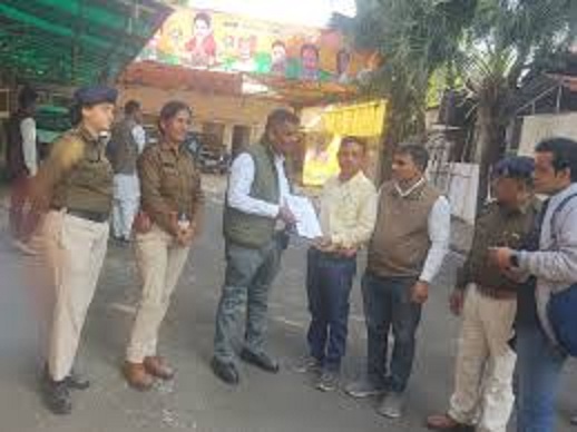 bhopal, Guest teachers ,submitted memorandum  
