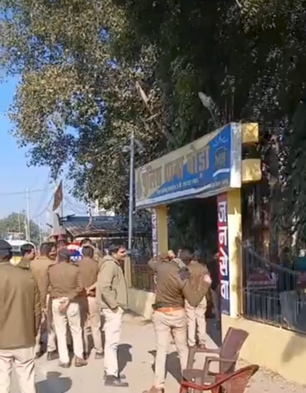 rajgarh, Stones were pelted ,accused of theft