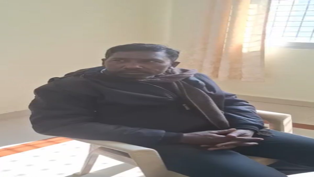 maihar, Rewa Lokayukta   RI red handed 