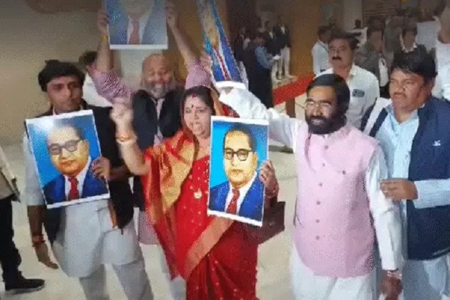 bhopal, Opposition creates ruckus ,Amit Shah