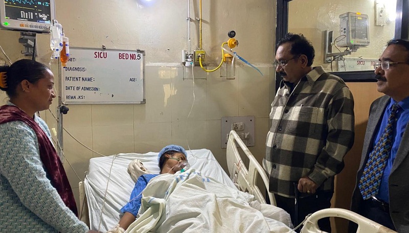 indore, Minister Dr. Vijay Shah, reached MY Hospital  