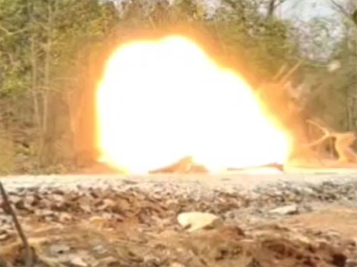 bijapur,  Chhattisgarh, Naxalites blew up 