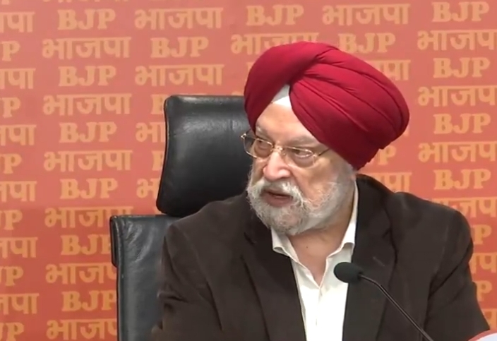 new delhi, Kejriwal   promises,  Hardeep Puri