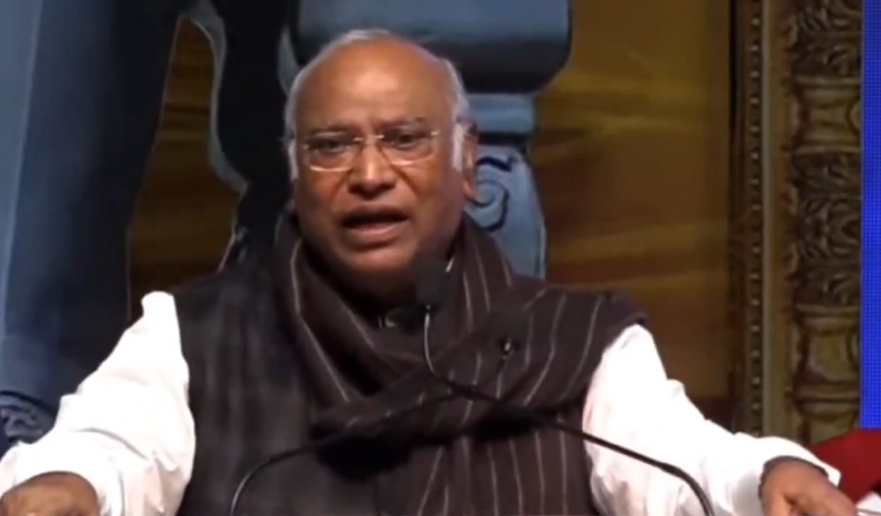 new delhi,   dictatorial regime, Kharge