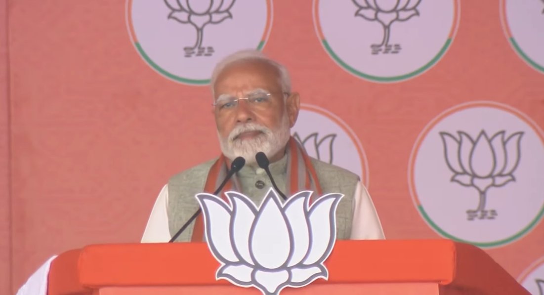 new delhi,  Aam Aadmi Party,cheap politics  