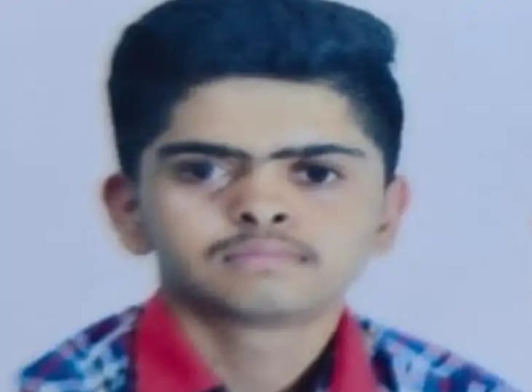 ujjain, Brutal murder , 11th class student