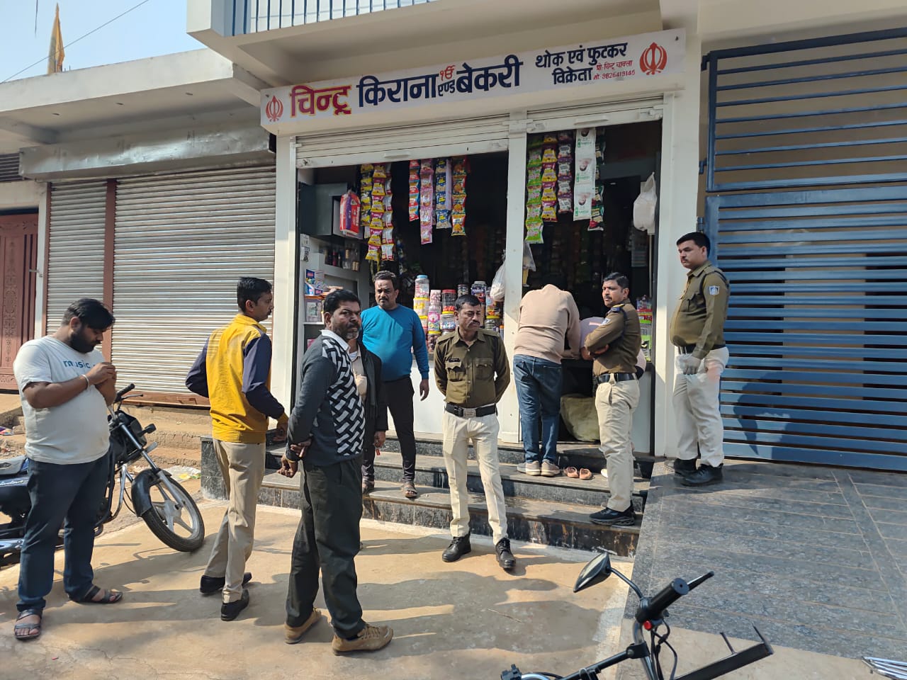 jabalpur, Elderly man robbed, broad daylight