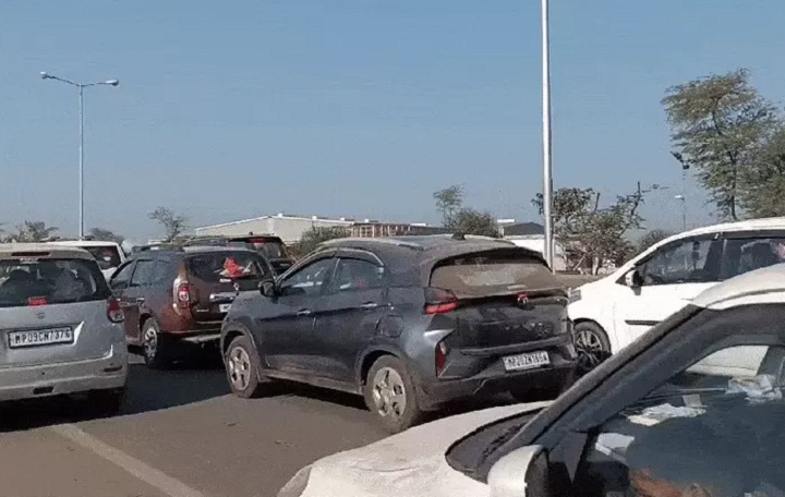 bhopal, Politics started , Rewa-Prayagraj road 