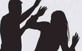 shivpuri,Husband gouges , her character