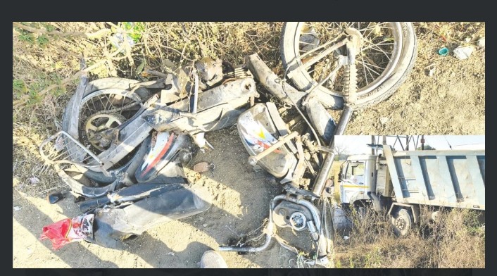 ujjain, Bike rider dies ,dumper