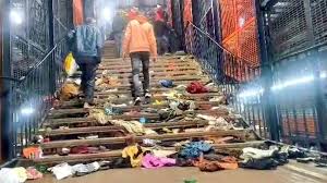 new delhi, 18 people died , New Delhi Railway Station