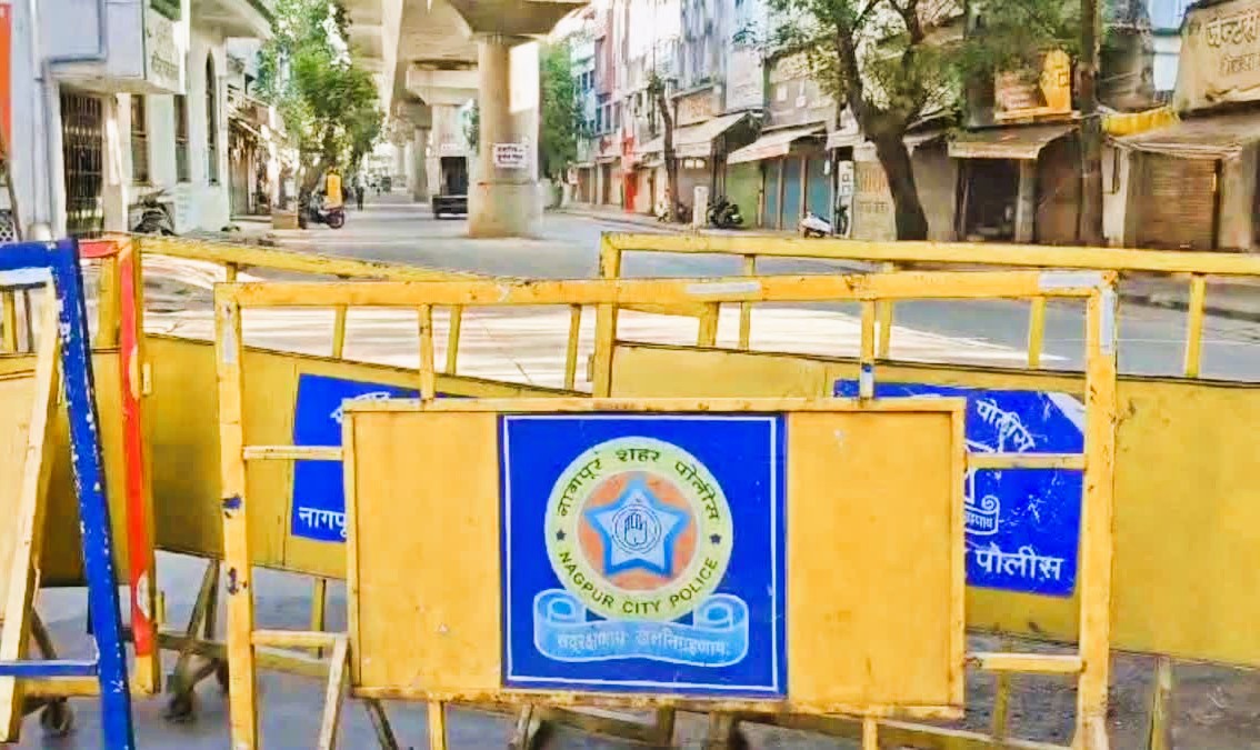 nagpur, Curfew imposed,police station  