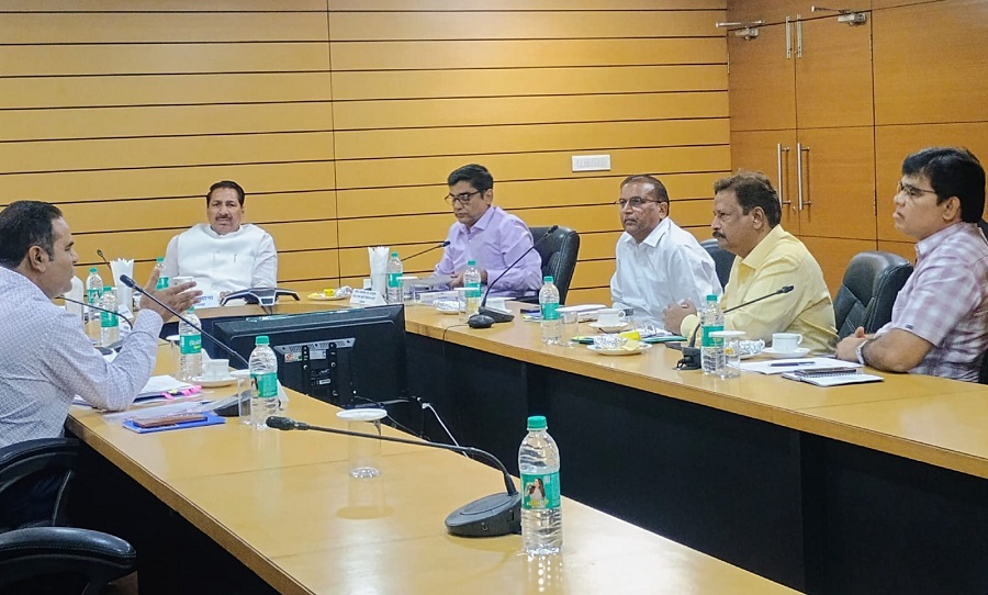 bhopal, Mandi Board pensioners, Agriculture Minister Kanshana