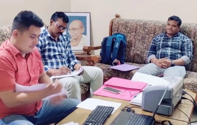 seoni,Principal in charge,  taking bribe 