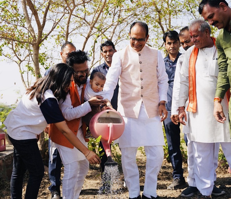 bhopal, Union Minister Shivraj , Smart City Park 