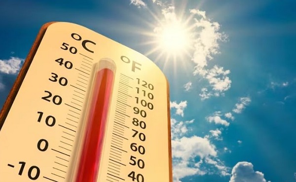 bhopal,  Madhya Pradesh, amidst intense heat 