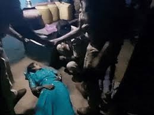 ratlam, Newly married couple ,found hanging