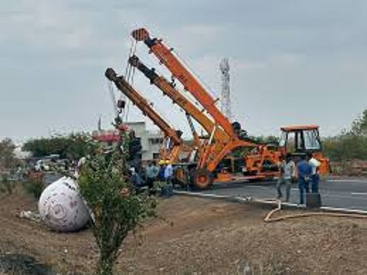 guna,    propane gas ,overturned 