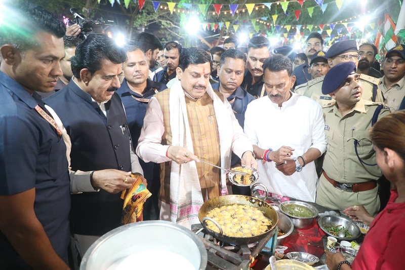bhopal,Chief Minister participated , Malwa festival  