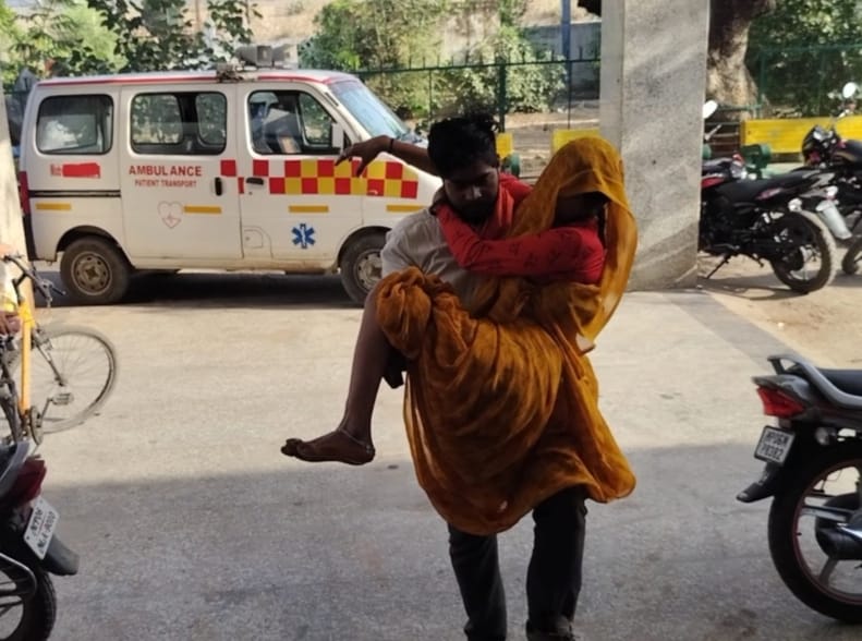 morena, Mad dog attacked ,dozen people