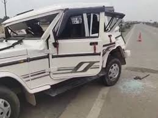 maihar,   truck hit the Bolero , Chhathi program