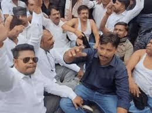 betul, Congressmen arrested ,Chief Minister  