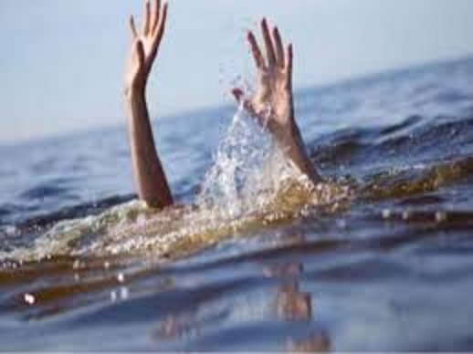 bhopal,    young man died , drowning in a river