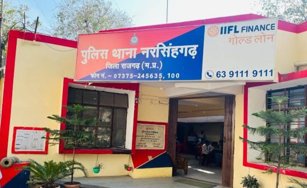 rajgarh,   dead body ,closed room