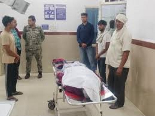 datia,  old man, committed suicide 