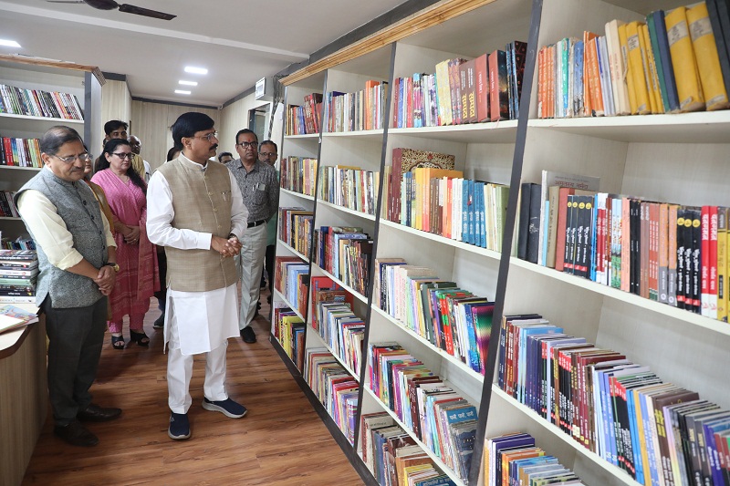 bhopal, Bundelkhand Sahitya Academy,State Minister Lodhi