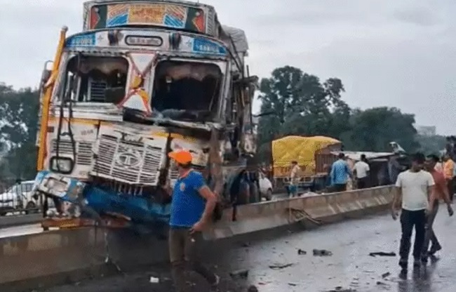 jabalpur, Fierce collision, people died