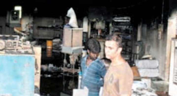 jabalpur, Huge fire breaks out, poly container factory