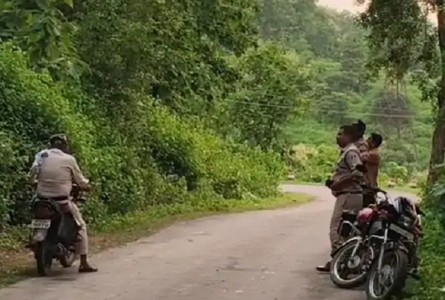 sidhi,   Dalit girl , gang-raped