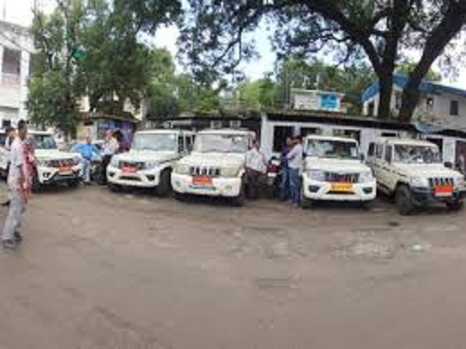 bhopal, Protests over division, second day