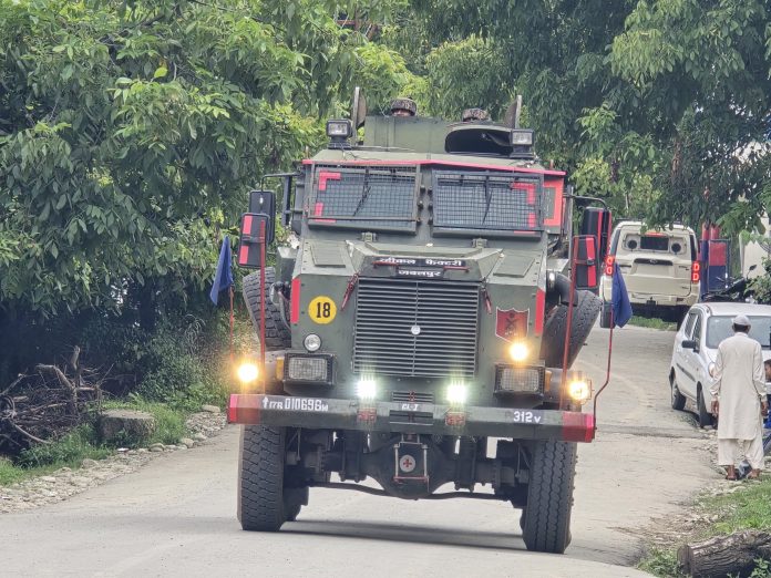 srinagar, 2 army soldiers sacrificed, Kulgam terrorist encounter