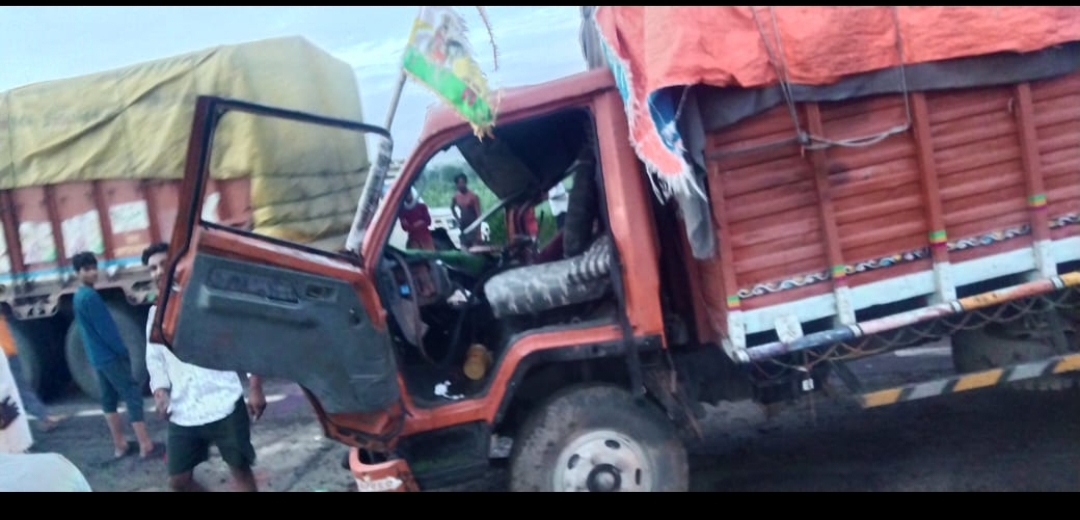 khachrod, One died,Ujjain-Nagda State Highway