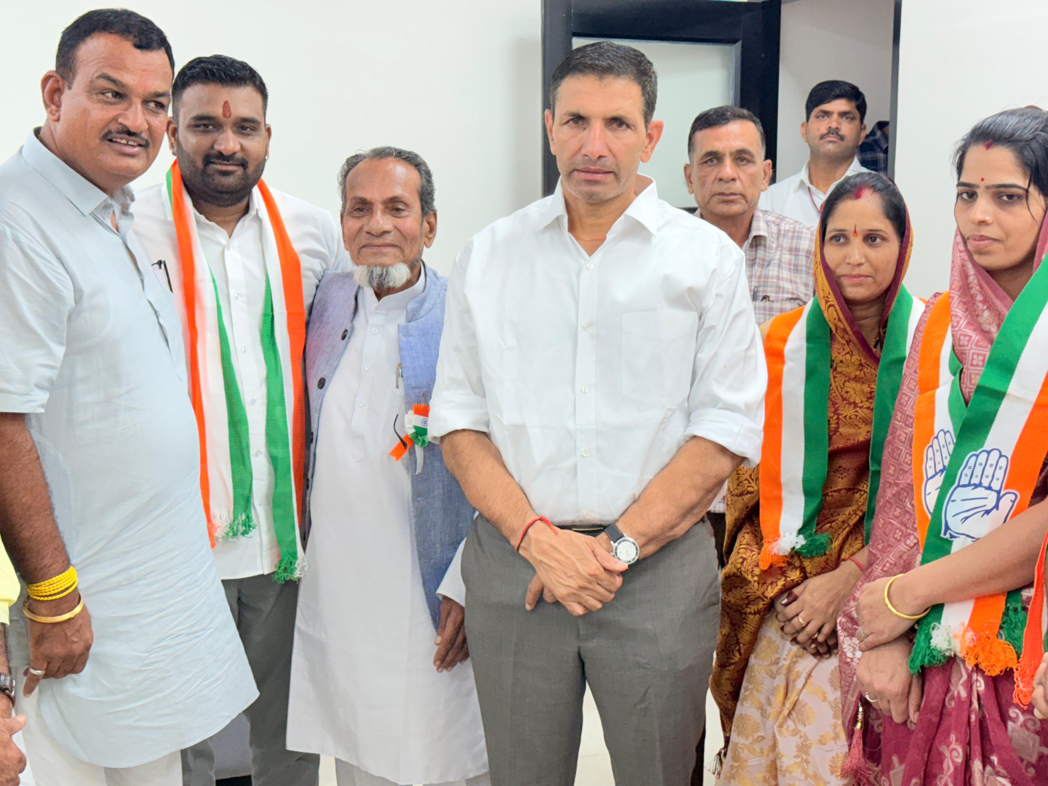 bhopal, Susner Municipality President ,joined Congress