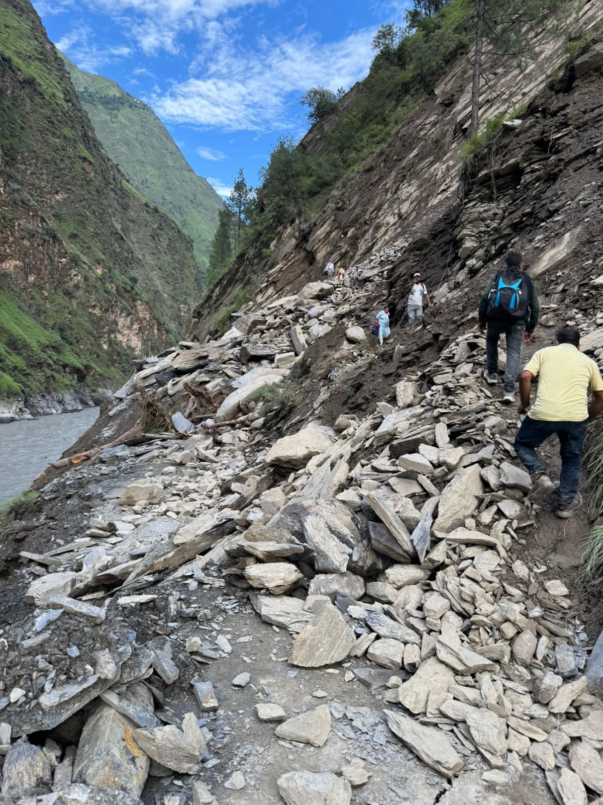 Himachal, 11 devotees   died, Mani Mahesh Yatra