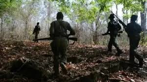 sukma, Naxalites killed, two villagers 