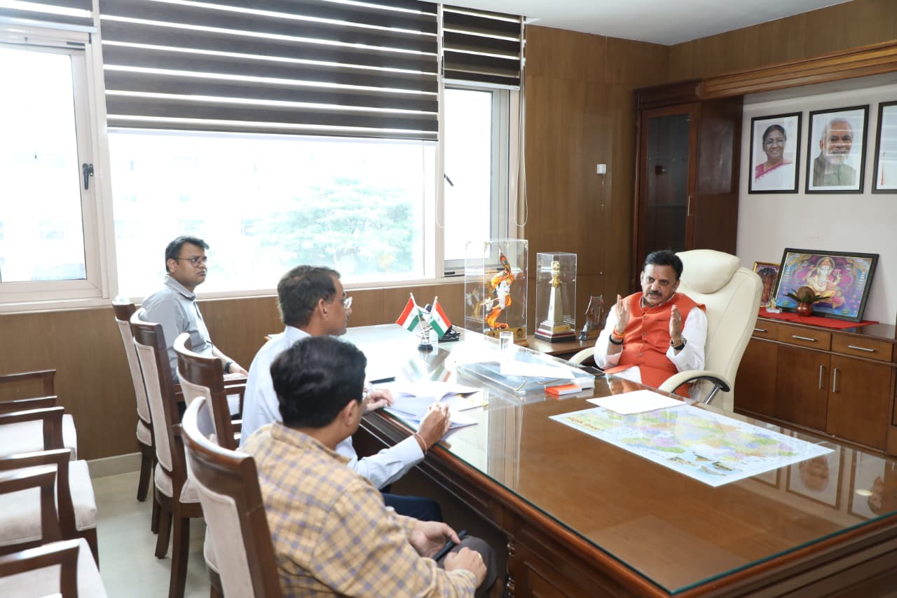 bhopal, Strict action ,Deputy Chief Minister Shukla