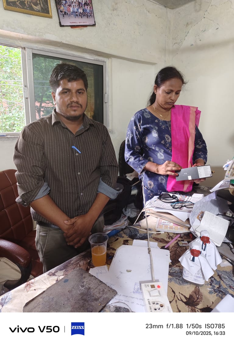   Jabalpur, Lokayukta team , Patwari red handed  